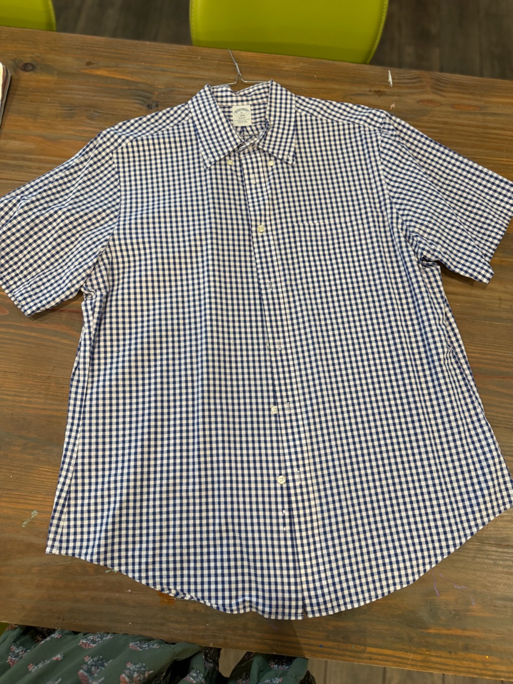 Classic Navy and White Gingham Men’s Button-Up Short Sleeve Shirt